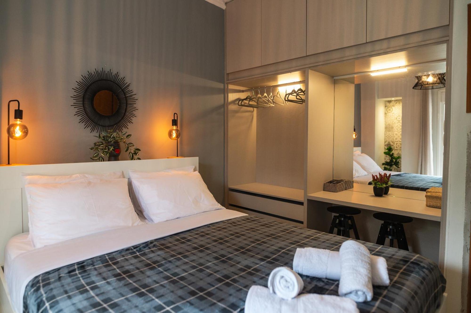 Sapphire Majesty Suite By Heaven'S Hall Luxury Suites Alexandroupolis Exteriör bild
